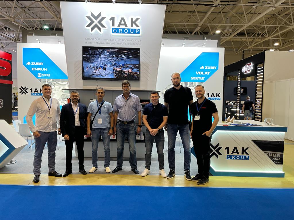 pervyij-den-vyistavki-mims.avtomobiliti-v-moskve!